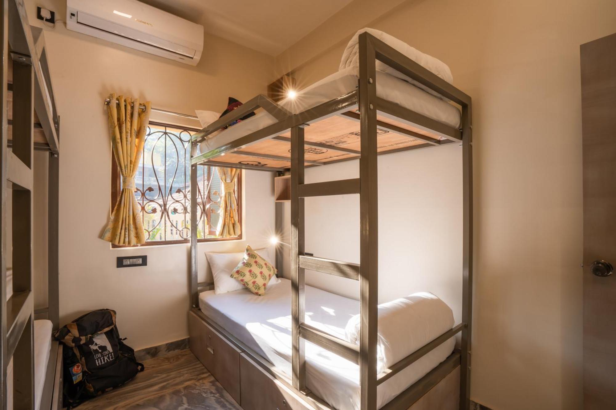 Zostel Goa, Morjim Hostel Exterior photo